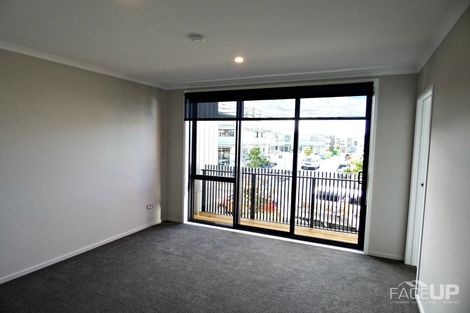 Photo of property in 6 Tuatua Road, Hobsonville, Auckland, 0616