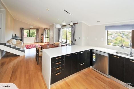Photo of property in 14 Dianthus Place, Browns Bay, Auckland, 0630
