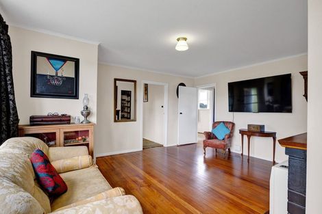 Photo of property in 16 Egmont Street, Kaponga, Hawera, 4679