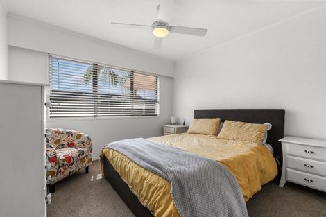 Photo of property in 2 Columba Place, Matua, Tauranga, 3110