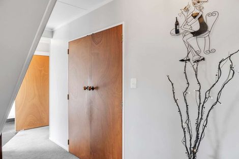 Photo of property in 7 Charisma Court, Kelvin Grove, Palmerston North, 4414