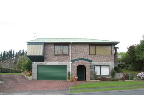 Photo of property in 66 Karina Road, Merrilands, New Plymouth, 4312