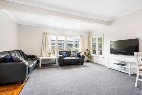 Photo of property in 8 Alfred Street, Hikurangi, 0114