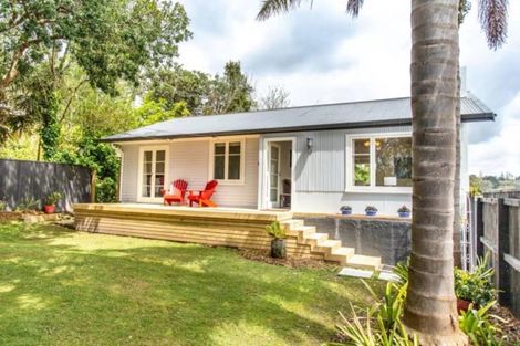 Photo of property in 66 County Road, Torbay, Auckland, 0630
