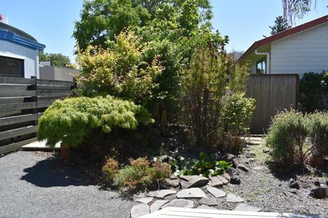 Photo of property in 2/20 Northcote Road, Takapuna, Auckland, 0622