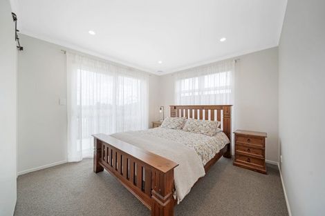 Photo of property in 56 Scenic Rise, Rototuna North, 3281