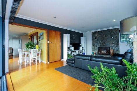 Photo of property in 393 Oceanbeach Road, Mount Maunganui, 3116