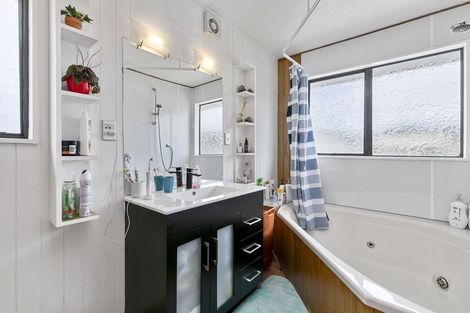 Photo of property in 50b Garden Road, Avalon, Lower Hutt, 5011