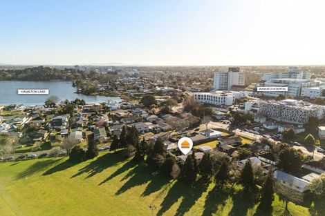 Photo of property in 3a Sandleigh Road, Hamilton Lake, Hamilton, 3204