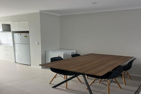 Photo of property in 24 Waenganui Road, Hobsonville, Auckland, 0616