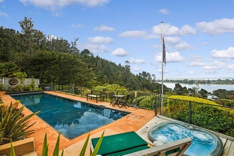 Photo of property in 8 Rewa Rewa Valley, Tairua, 3508