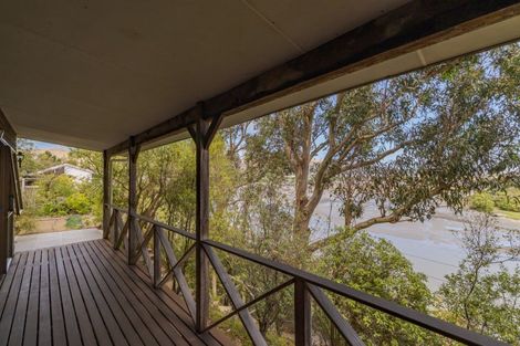 Photo of property in 7 Cannon Hill Crescent, Mount Pleasant, Christchurch, 8081