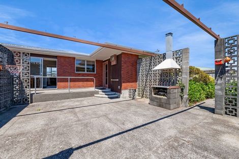 Photo of property in 8 Kennedy Place, Merrilands, New Plymouth, 4312