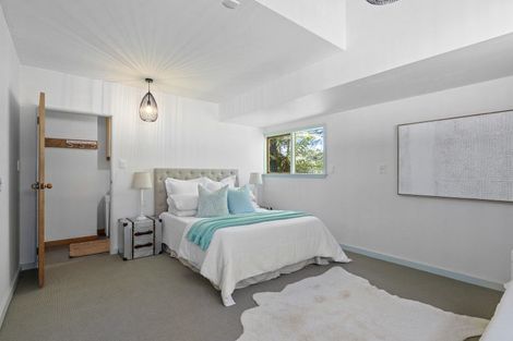 Photo of property in 135 Main Road, Allandale, Governors Bay, 8971