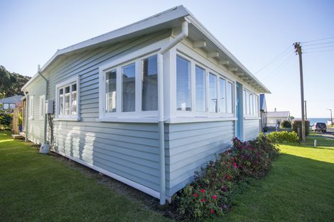 Photo of property in 6 Pacific Road, Waihi Beach, 3611