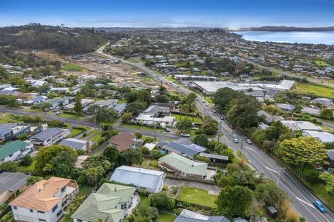 Photo of property in 599 Whangaparaoa Road, Stanmore Bay, Whangaparaoa, 0932