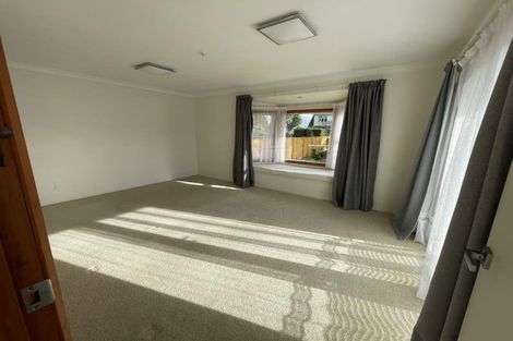 Photo of property in 30 Sackville Street, Fitzroy, New Plymouth, 4312
