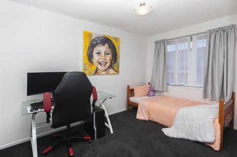Photo of property in 1/49 Kuaka Crescent, Bromley, Christchurch, 8062