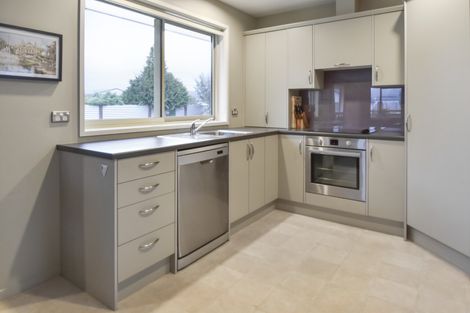 Photo of property in 14 Irishman Drive, Twizel, 7901