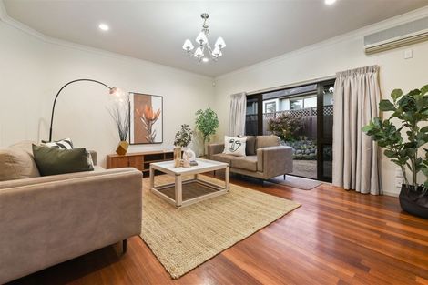 Photo of property in 2 Keswick Crescent, Huntington, Hamilton, 3210