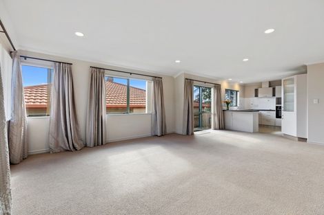 Photo of property in 6 Verona Way, Judea, Tauranga, 3110