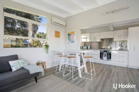 Photo of property in 4 Hereford Place, Waihi Beach, 3611