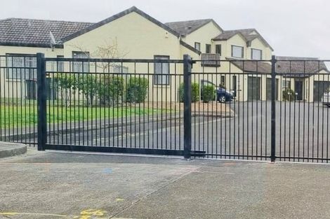 Photo of property in 10/18 Alicante Avenue, Hillpark, Auckland, 2102