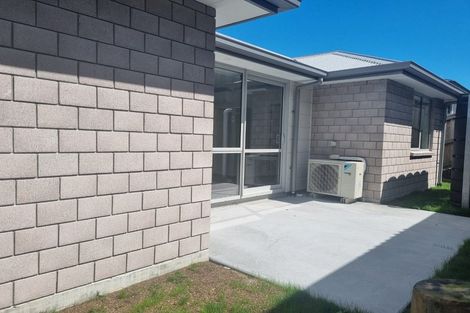 Photo of property in 8 Hauruia Way, Pyes Pa, Tauranga, 3112