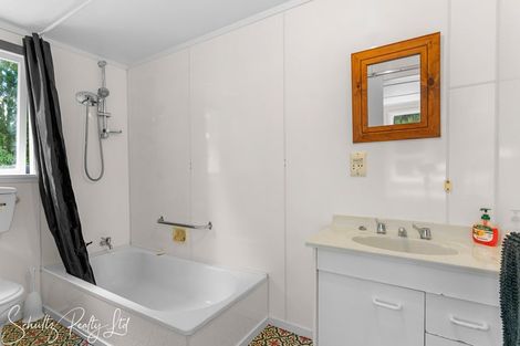 Photo of property in 356 Bull Road, Paparoa, Waiotira, 0193