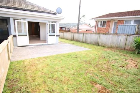 Photo of property in 27a West Coast Road, Glen Eden, Auckland, 0602