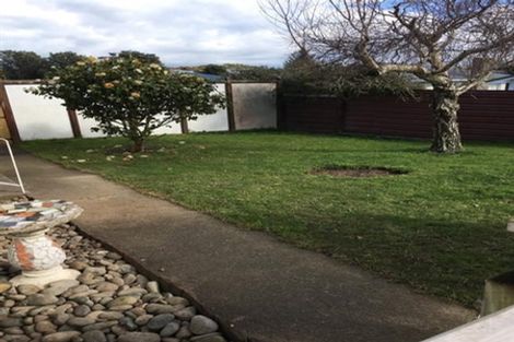 Photo of property in 10 Anthony Grove, Paraparaumu Beach, Paraparaumu, 5032
