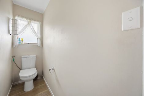 Photo of property in 2/54 Finlayson Avenue, Clendon Park, Auckland, 2103