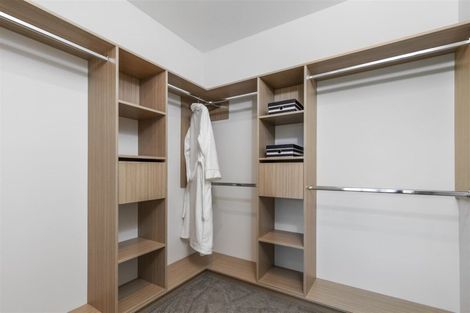 Photo of property in 5 Korari Way, Unsworth Heights, Auckland, 0632