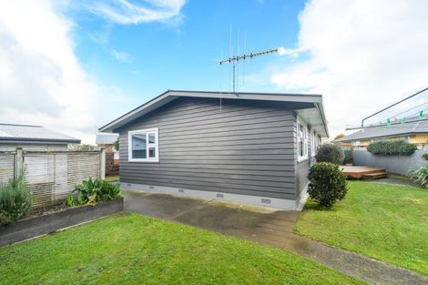 Photo of property in 20 Anglesey Place, Awapuni, Palmerston North, 4412
