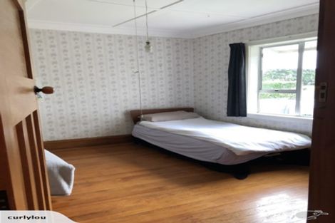 Photo of property in 174 Tasman Street, Opunake, 4616