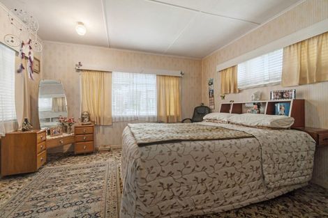 Photo of property in 5 Gifford Avenue, Wesley, Auckland, 1041