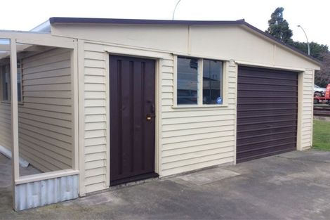 Photo of property in 2/935 Cameron Road, Gate Pa, Tauranga, 3112