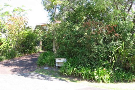 Photo of property in 1/9 Gray Crescent, Torbay, Auckland, 0630