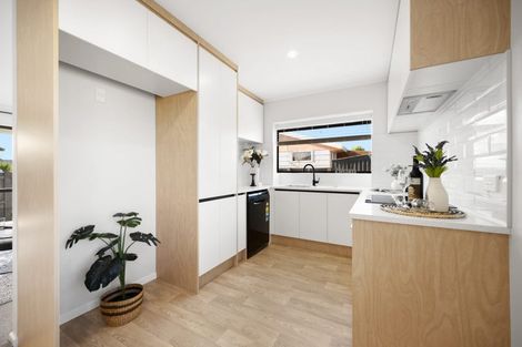 Photo of property in 15c Breckons Avenue, Nawton, Hamilton, 3200