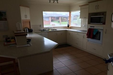 Photo of property in 3 Moverley Place, Pukete, Hamilton, 3200