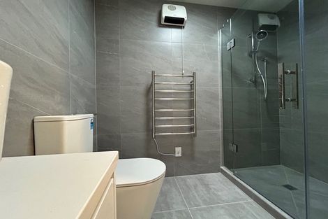 Photo of property in 2/30 Woodford Avenue, Henderson, Auckland, 0610