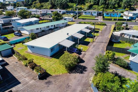 Photo of property in 26 Simons Street, Moturoa, New Plymouth, 4310