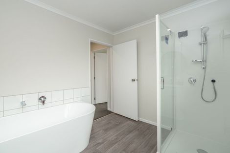 Photo of property in 6 Ataahua Place, Featherston, 5710