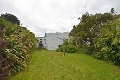 Photo of property in 69 Onslow Street, Bluff, 9814