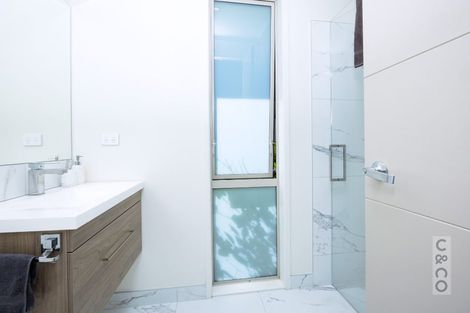 Photo of property in 11 Canoe Lane, Riverhead, 0820