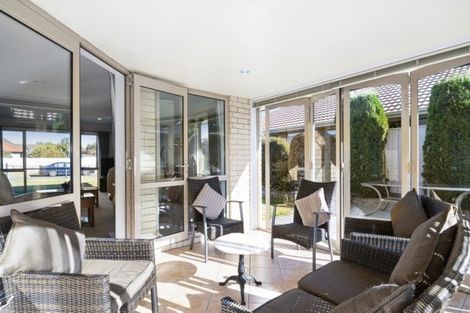 Photo of property in 30 Magnolia Drive, Springlands, Blenheim, 7201