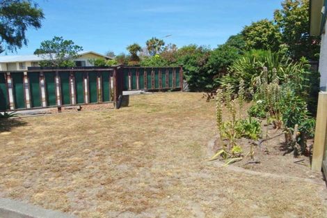 Photo of property in 19 Lamorna Road, Parklands, Christchurch, 8083