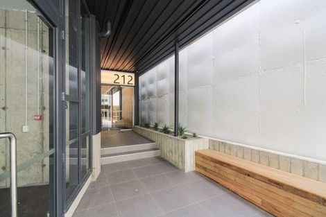 Photo of property in 902/212 Willis Street, Te Aro, Wellington, 6011