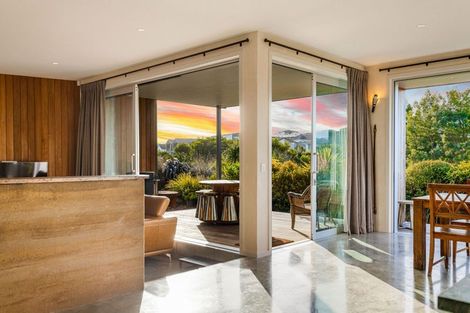 Photo of property in 75 Riverhead Point Drive, Riverhead, 0820