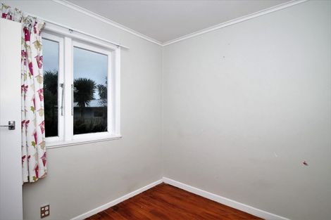 Photo of property in 1/1 Wattle Road, Sunnyvale, Auckland, 0612